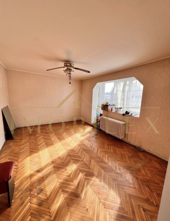 Apartament spațios 4 camere 80mp, zona Manastur Cluj