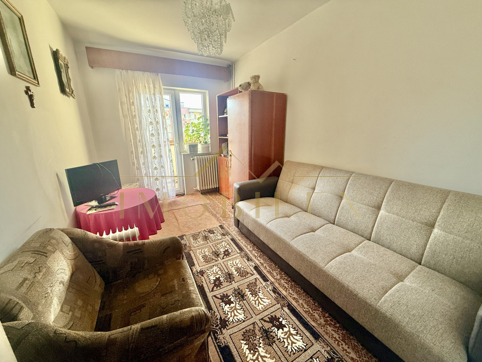 Apartament spațios 81 mp, 4 camere, zona Manastur Cluj Napoca 