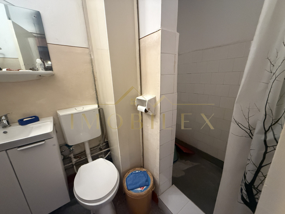 Apartament spațios 81 mp, 4 camere, zona Manastur Cluj Napoca 