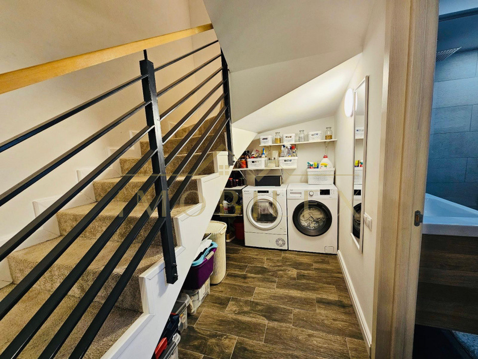 Casă tip duplex de închiriat 4 camere, moderna, zona cartier Iris