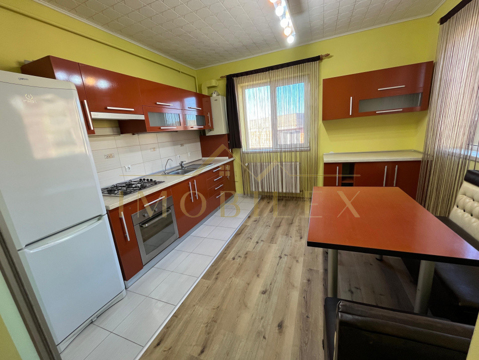 Apartament 2 camere, spațios 70mp, zona Stejarului