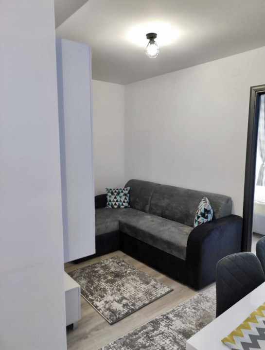 Apartament 2 camere de inchiriat, parcare, zona Stejarului 