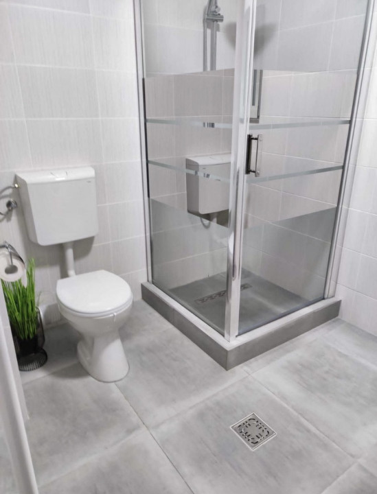 Apartament 2 camere de inchiriat, parcare, zona Stejarului 