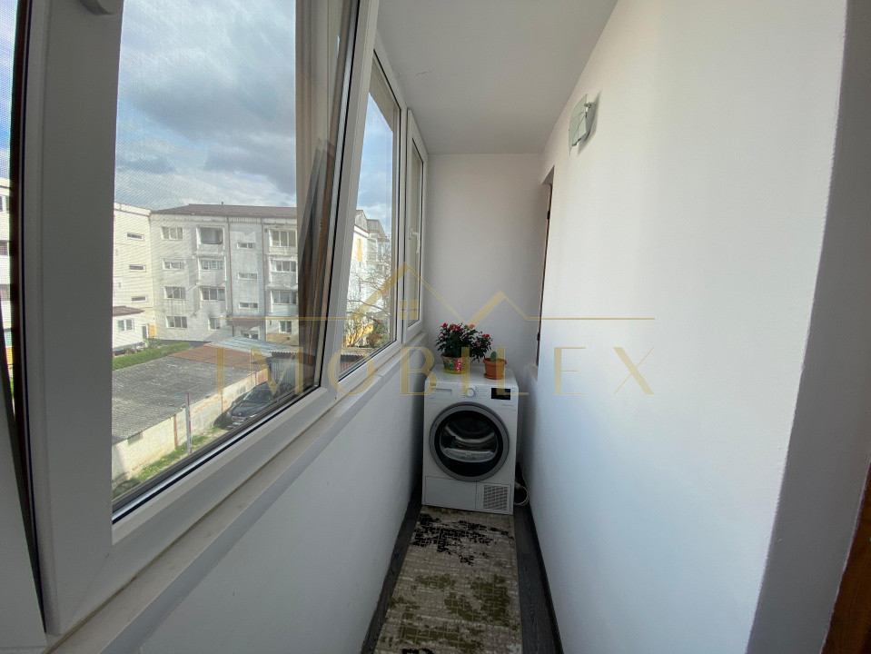 Apartament cu 3 camere acces curte privata