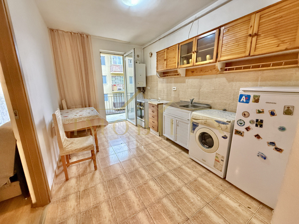 Apartament 1 cameră, decomandat, terasă, zona Eroilor/Porii