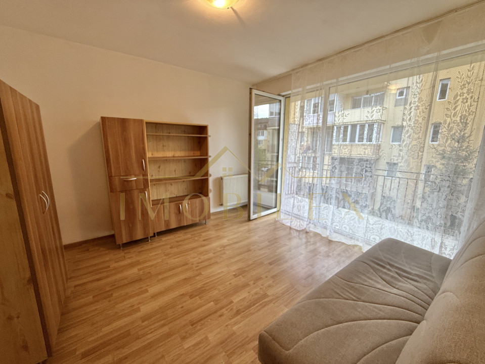 Apartament 1 cameră, decomandat, terasă, zona Eroilor/Porii