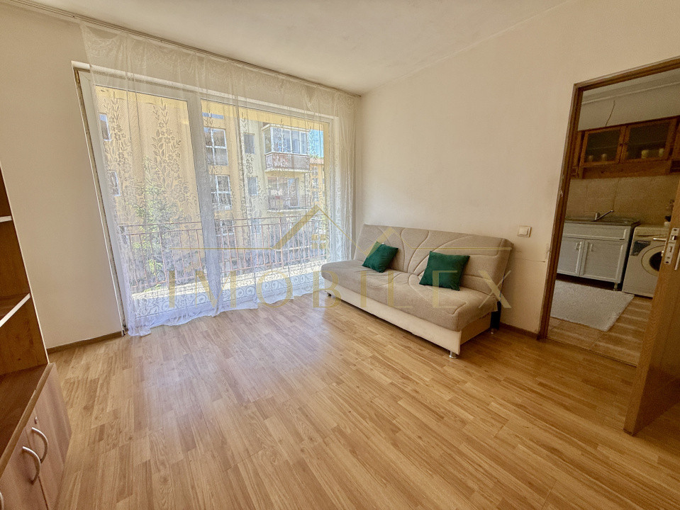 Apartament 1 cameră, decomandat, terasă, zona Eroilor/Porii