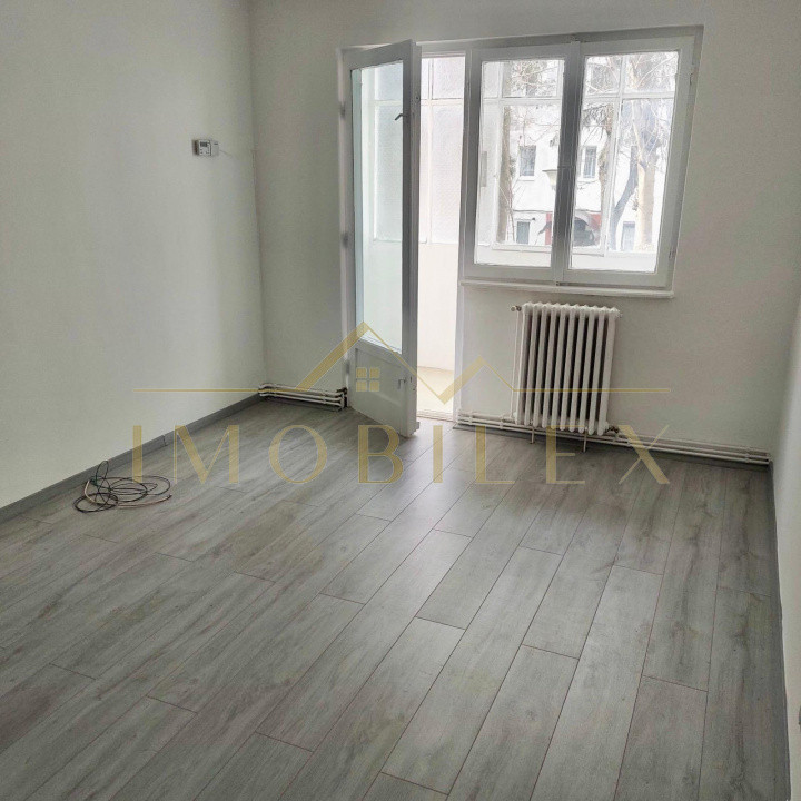 Apartament 2 camere decomandate, zona Manastur Cluj 
