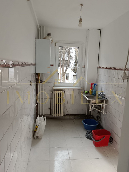 Apartament 2 camere decomandate, zona Manastur Cluj 