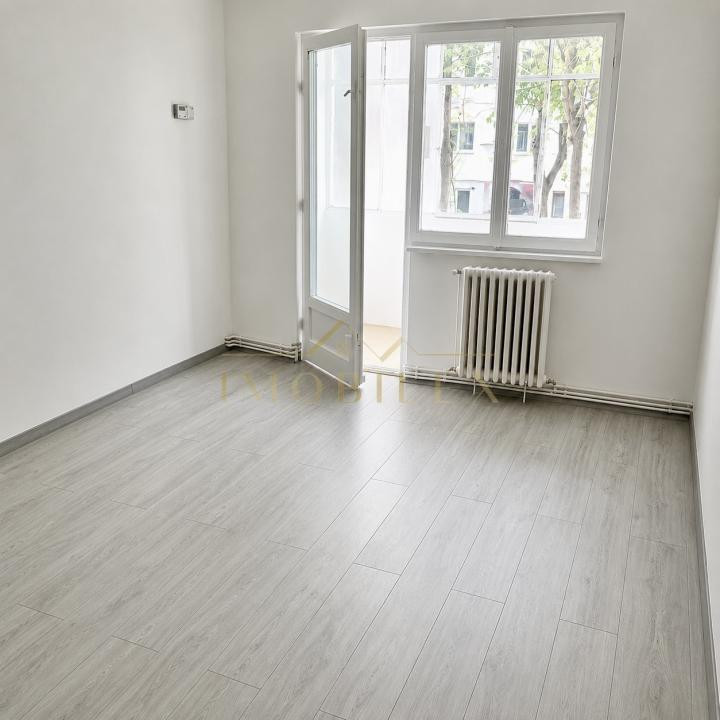 Apartament 2 camere decomandate, zona Manastur Cluj 