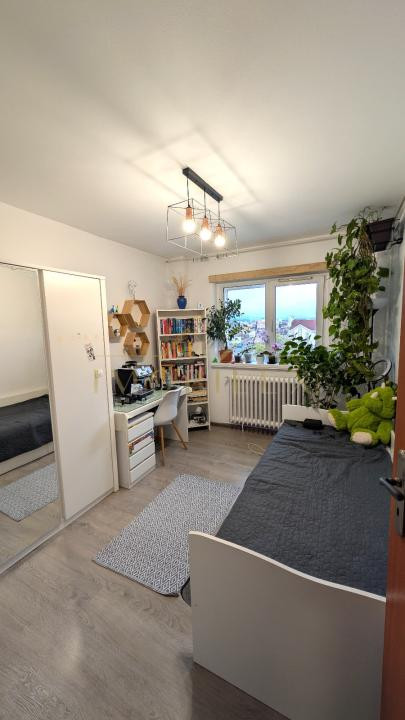Apartament 4 camere, spațios 76mp, decomandat, zona Aurel Vlaicu