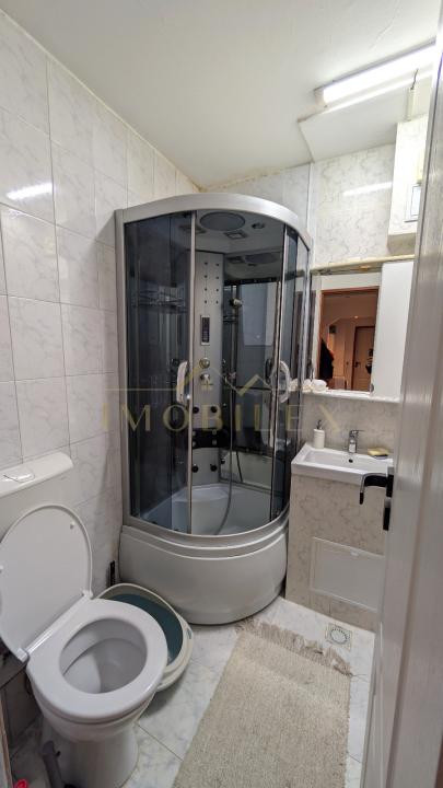 Apartament 4 camere, spațios 76mp, decomandat, zona Aurel Vlaicu