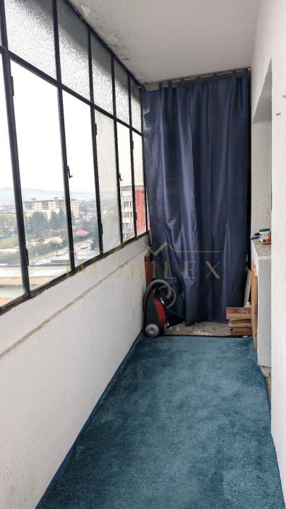 Apartament 4 camere, spațios 76mp, decomandat, zona Aurel Vlaicu