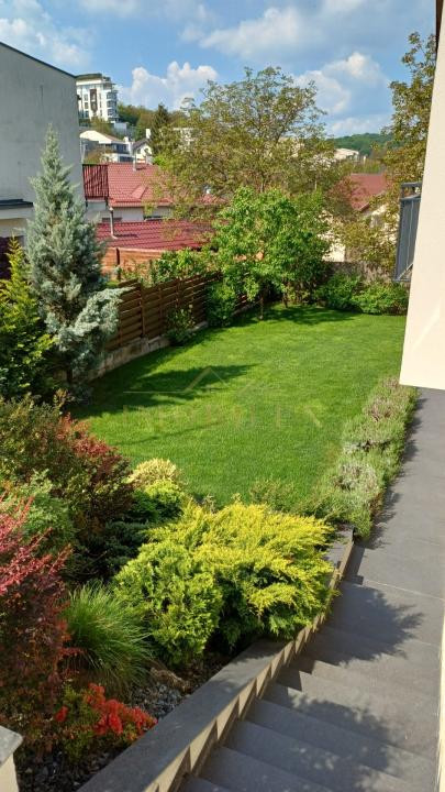 Casa individuală in Gruia panorama