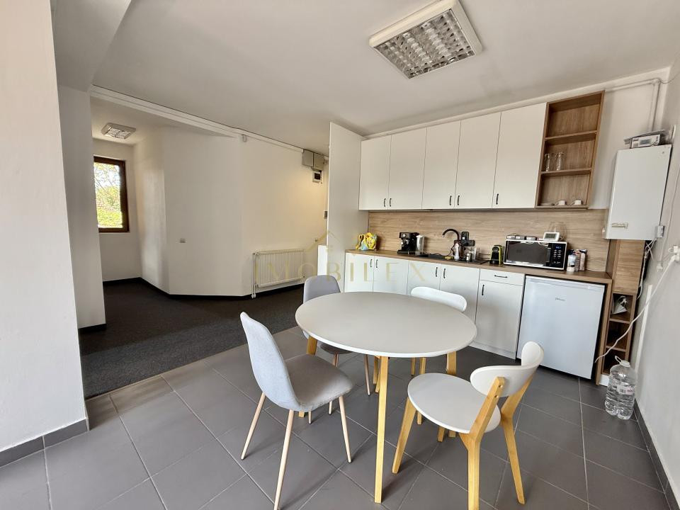 Spatiu de birouri, 110mp, 2 locuri parcare, zona Intre Lacuri/Iulius
