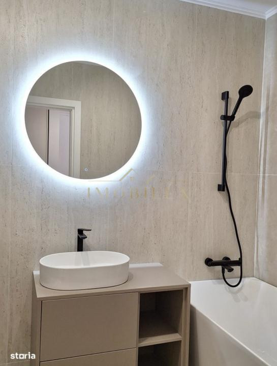 Apartament 3 camere, mobilat nou, terasă 25mp, zona Eroilor