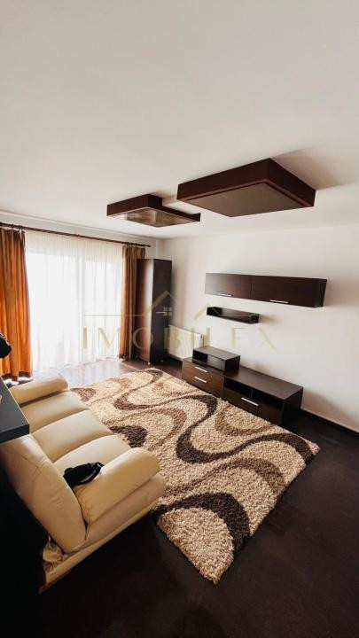 Apartament 2 camere,  mobilat, zona Terra/Sesul de Sus