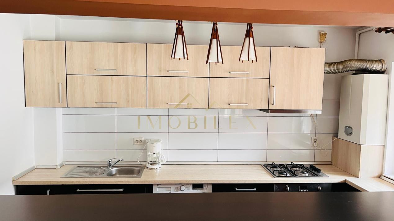 Apartament 2 camere,  mobilat, zona Terra/Sesul de Sus