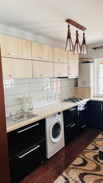 Apartament 2 camere,  mobilat, zona Terra/Sesul de Sus
