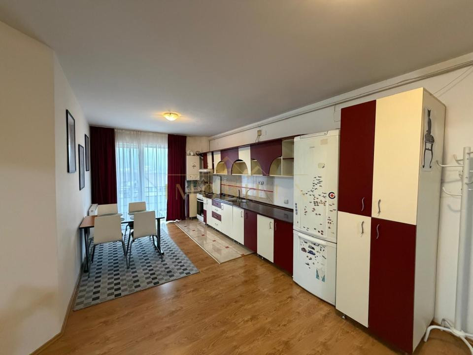 Apartament 2 camere, spațios 60mp, zona Florilor