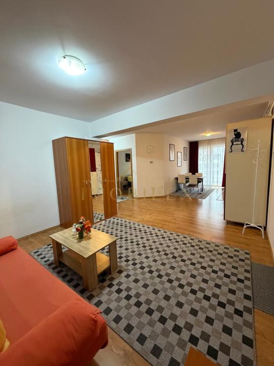 Apartament 2 camere, spațios 60mp, zona Florilor