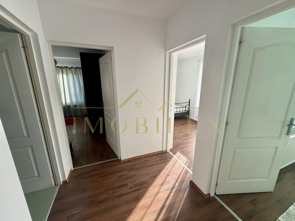 Casa tip duplex 4 camere de închiriat, grădină, zona Subcetate