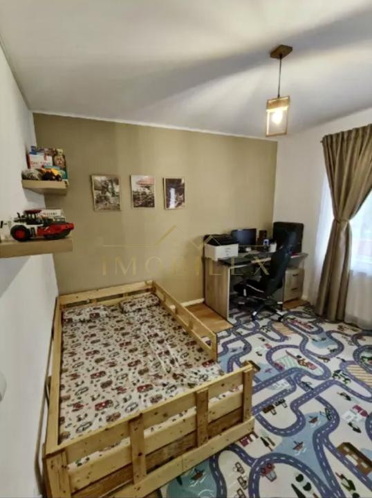Apartament 3 camere, 68 mp, zona Eroilor 