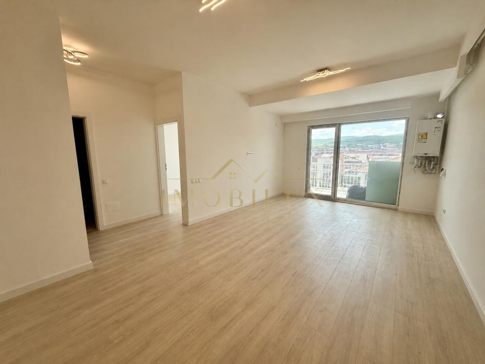 Apartament 2 camere, terasă, FINISAT NOU, bloc nou, Eroilor Albe 