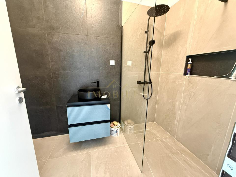 Apartament 2 camere, terasă, FINISAT NOU, bloc nou, Eroilor Albe 