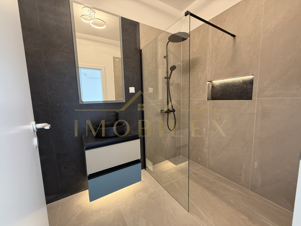 Apartament 2 camere, terasă, FINISAT NOU, bloc nou, Eroilor Albe 