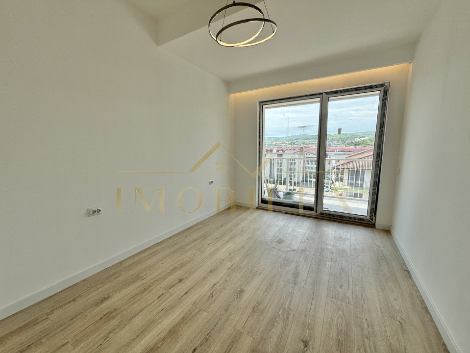 Apartament 2 camere, terasă, FINISAT NOU, bloc nou, Eroilor Albe 