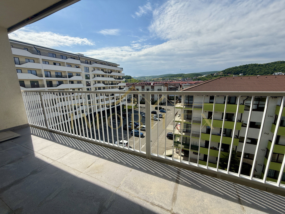 Apartament 2 camere, terasă, FINISAT NOU, bloc nou, Eroilor Albe 