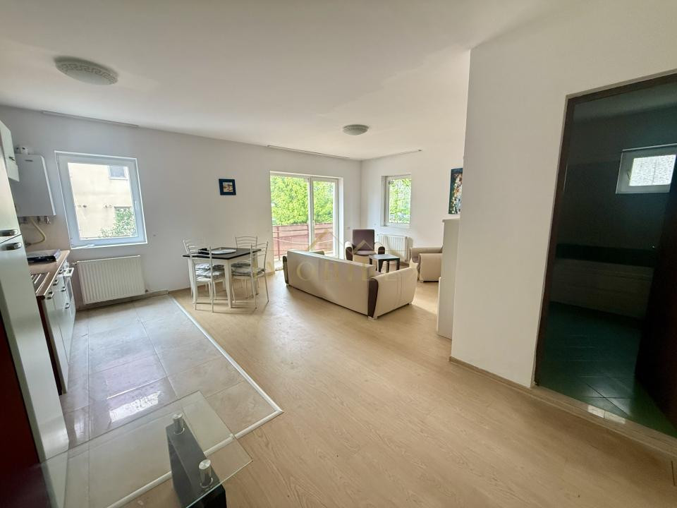 Apartament spațios 58 mp, 2 camere+dressing, de închiriat Florilor