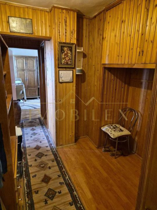 Apartament 3 camere, decomandat, zona Mănăștur