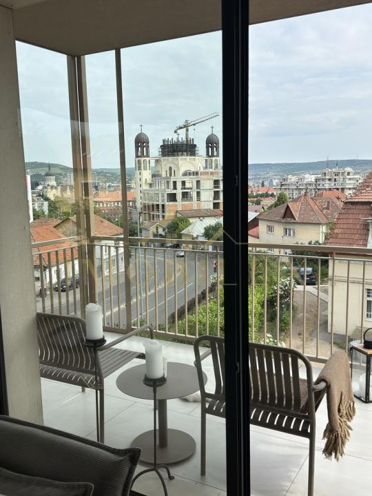 Apartament 2 camere 58 mp zona centrală exclusivist,lângă Catedrala