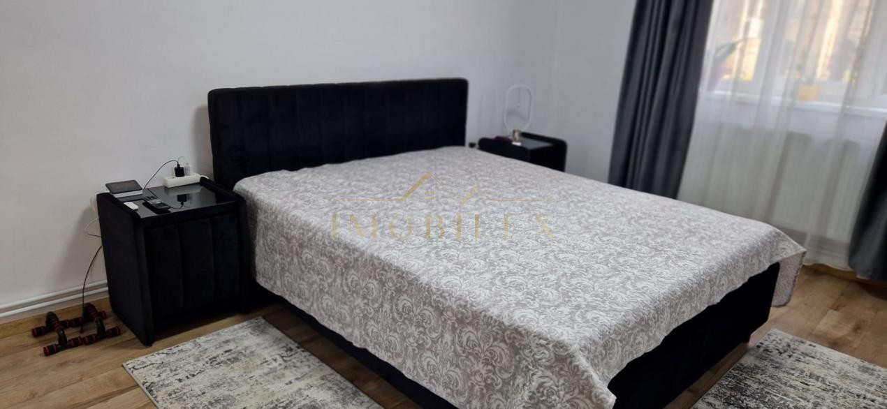 Apartament cu 3 camere zonă Horea /schimb cu casa 