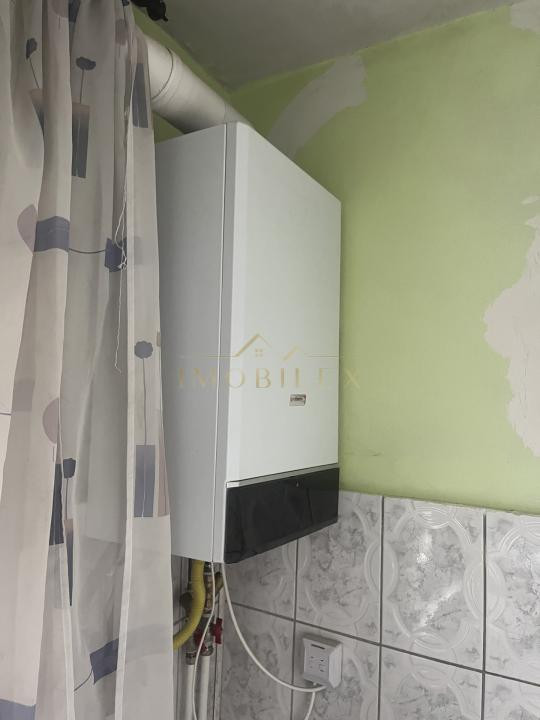 Apartament 3 camere în Gilău, zonă Centrală 
