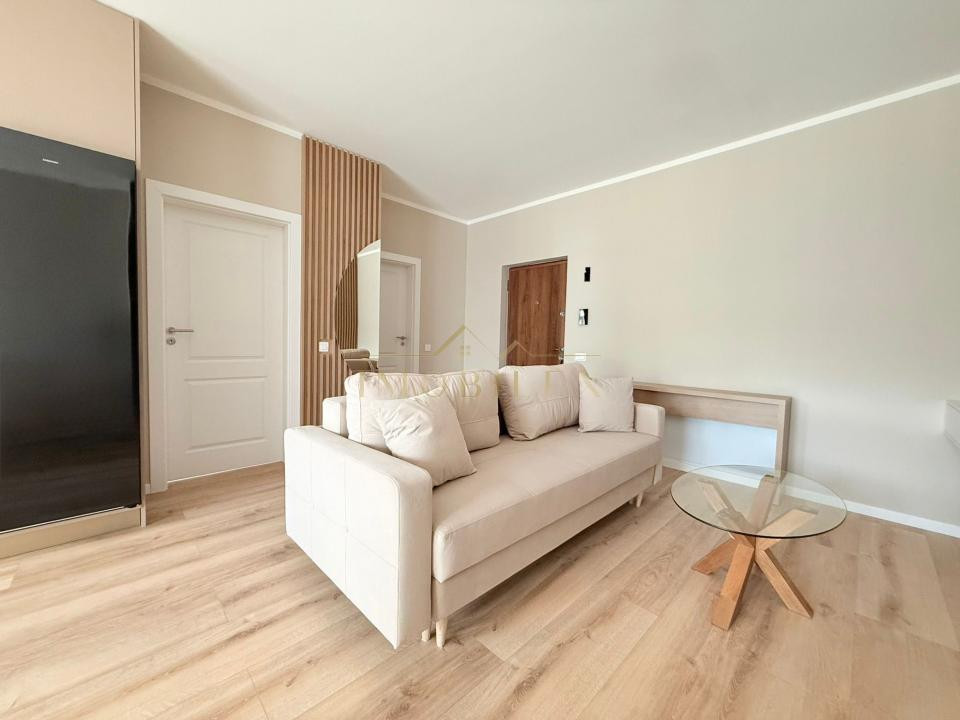 Apartament LUX 2 camere, bloc nou, zona Vivo