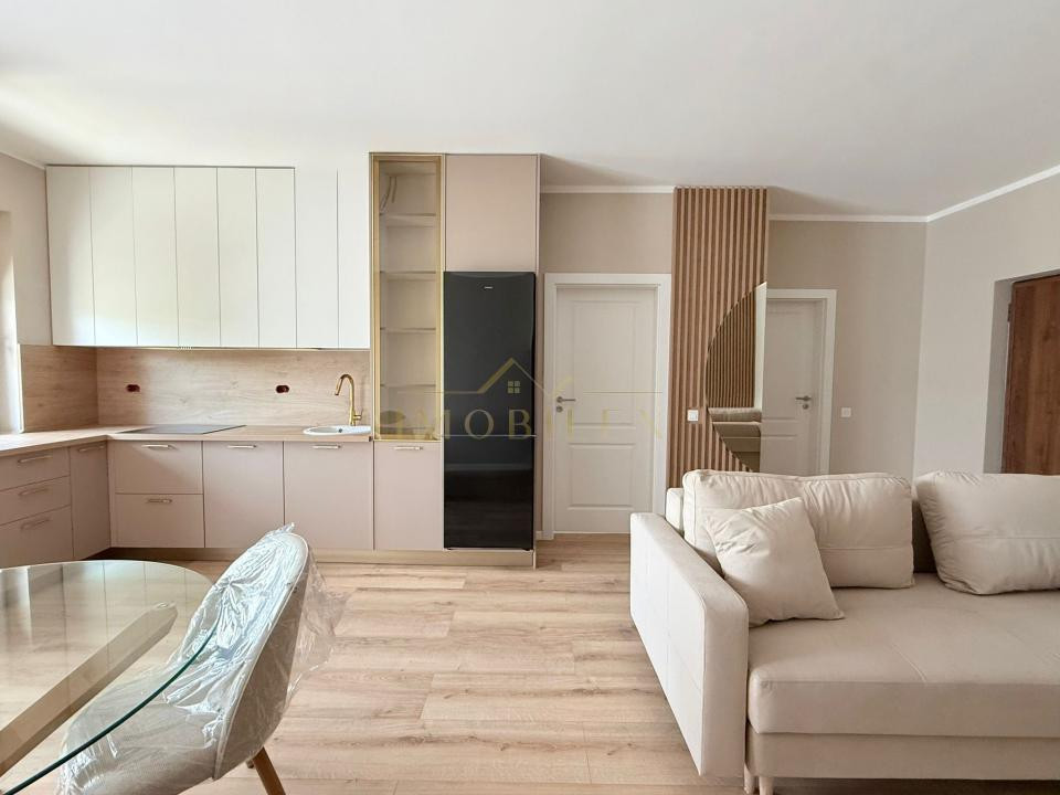 Apartament LUX 2 camere, bloc nou, zona Vivo