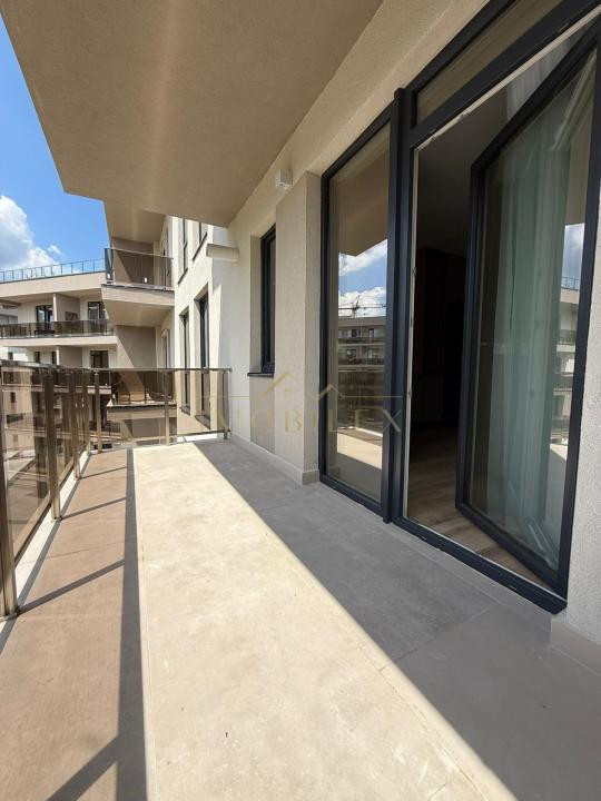 Apartament LUX 2 camere, bloc nou, zona Vivo