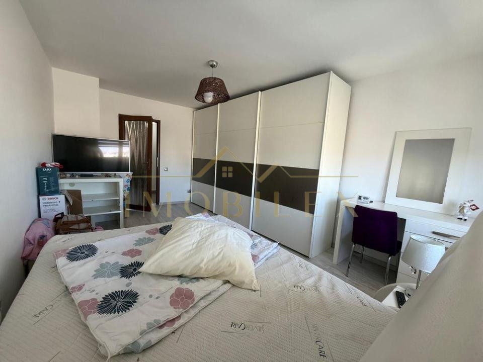 Apartament 3 camere, decomandat, zona Mărăști