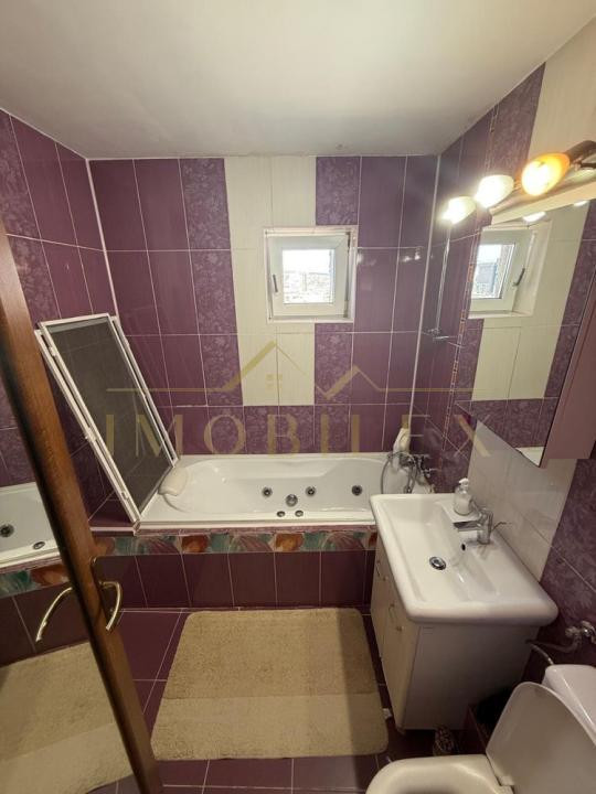 Apartament 3 camere, decomandat, zona Mărăști
