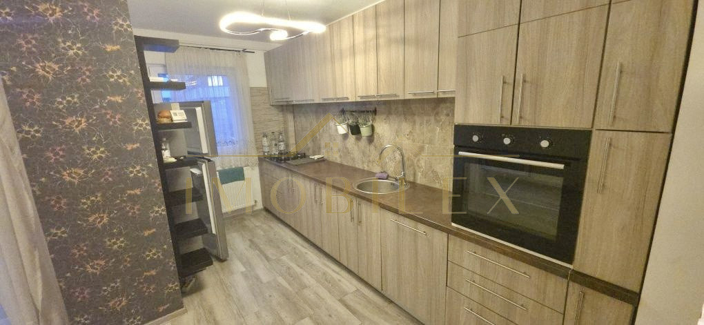 Apartament spatios 2 camere, decomandat, zona BMW/Vivo