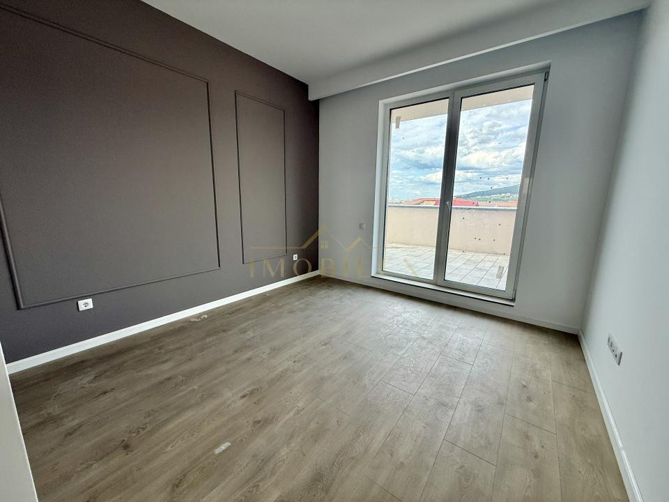 Penthouse 81 mp, FINISAT NOU, terasa 100mp, zona centrala Florești 