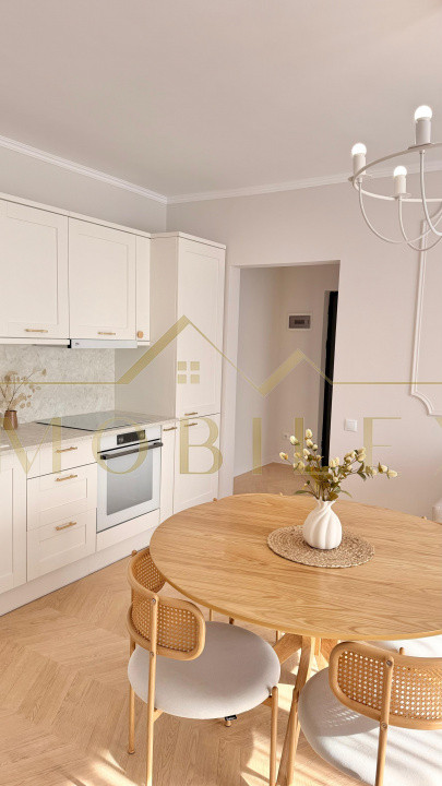 Apartament 3 camere, LUX, de închiriat, bloc nou, zona Urușagului 