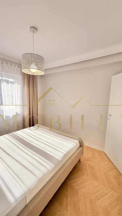 Apartament 3 camere, LUX, de închiriat, bloc nou, zona Urușagului 