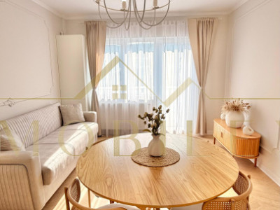 Apartament 3 camere, LUX, de închiriat, bloc nou, zona Urușagului 