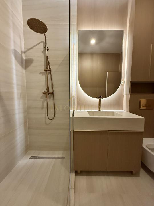 Apartament 2 camere, mobilat LUX, zona Eroilor