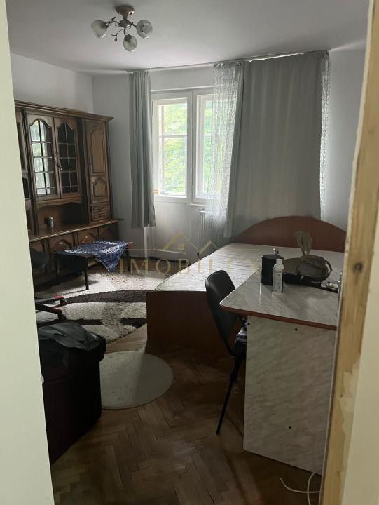 Apartament 3 camere, decomandat, zona Gheorgheni