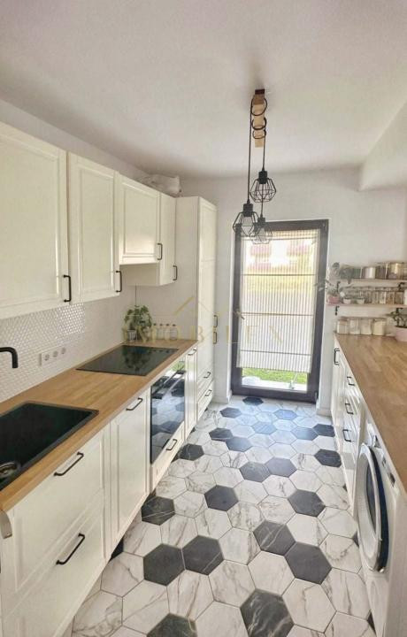 Apartament 2 camere , grădină privată 40mp, zona Subcetate/Poligon 